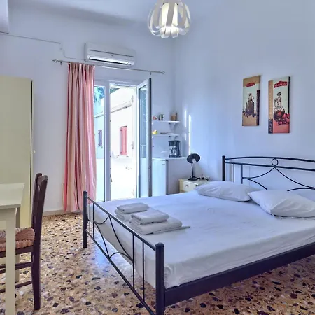 Gasthuis Anna Spanou Páros